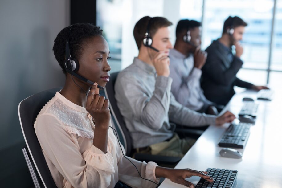 Building Success: Crafting an Effective Customer Success Team 1 A customer success team working